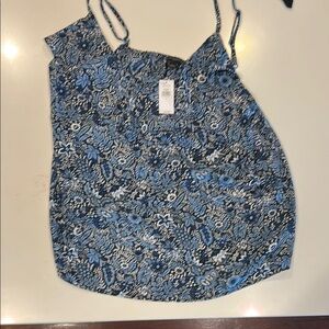 Floral Blue and White Women's Top
